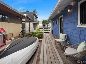2818 Boyer Avenue E 6, Seattle WA 98102