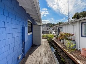 2818 Boyer Avenue E 6, Seattle WA 98102