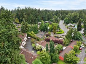 8828 238th St SW D1, Edmonds WA 98026