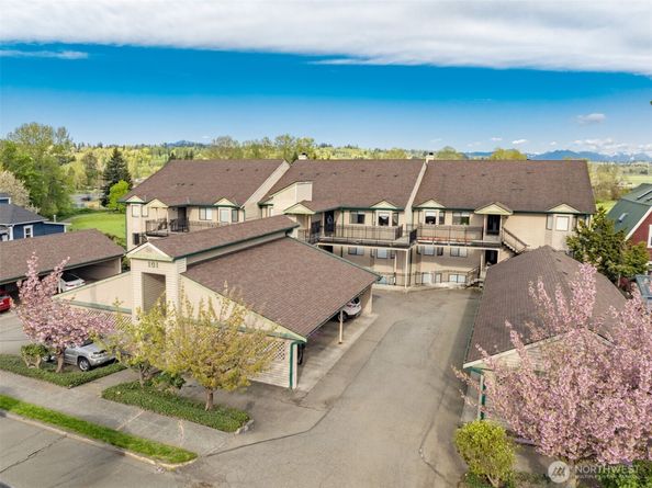 101 Pine Avenue 303, Snohomish WA 98290