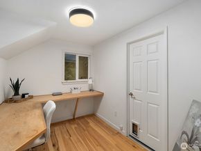 6620 28th Avenue NW, Seattle WA 98117
