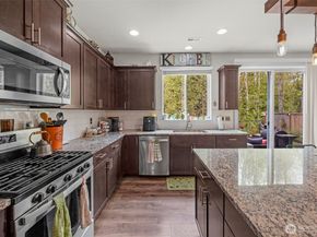 10507 35th Street NE, Lake Stevens WA 98258