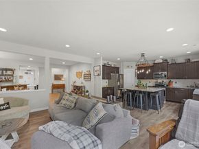 10507 35th Street NE, Lake Stevens WA 98258