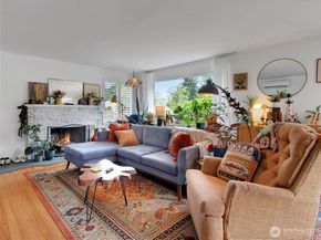 5014 35th Avenue SW, Seattle WA 98126