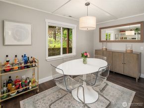 2820 27th Avenue W, Seattle WA 98199