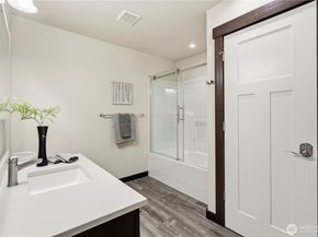 14504 17th Avenue W, Lynnwood WA 98087