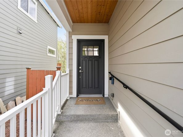 14504 17th Avenue W, Lynnwood WA 98087