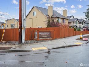 14504 17th Avenue W, Lynnwood WA 98087