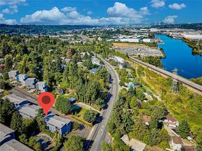 10459 Des Moines Memorial Drive S N202, Seattle WA 98168