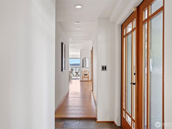 7125 & 7123 Beach Drive SW, Seattle WA 98136