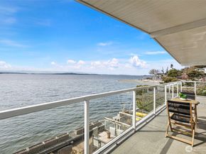 7125 & 7123 Beach Drive SW, Seattle WA 98136