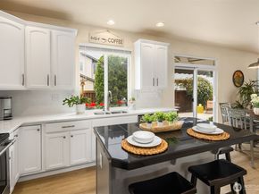 526 Rosario Avenue NE, Renton WA 98059