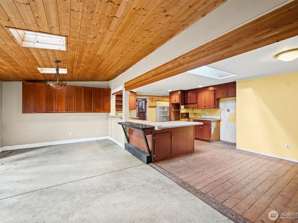 19840 NE Redmond Road, Redmond WA 98053