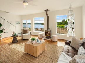 22113 Dockton Road SW, Vashon WA 98070