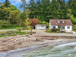 22113 Dockton Road SW, Vashon WA 98070