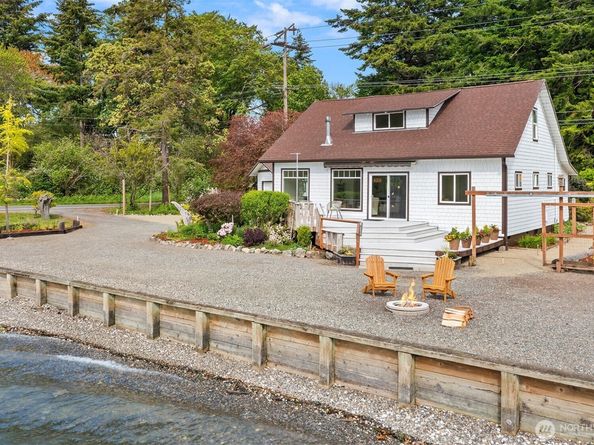 22113 Dockton Road SW, Vashon WA 98070