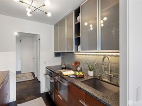 1221 Minor Avenue 610, Seattle WA 98101