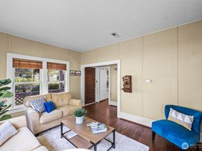 624 W Willis Street, Kent WA 98032