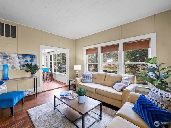 624 W Willis Street, Kent WA 98032