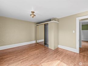 624 W Willis Street, Kent WA 98032