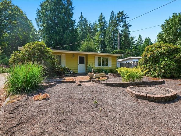 8232 184th Street SW, Edmonds WA 98026
