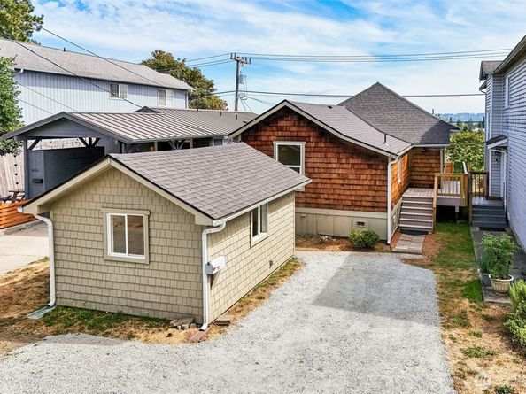 4205 34th Avenue S, Seattle WA 98118