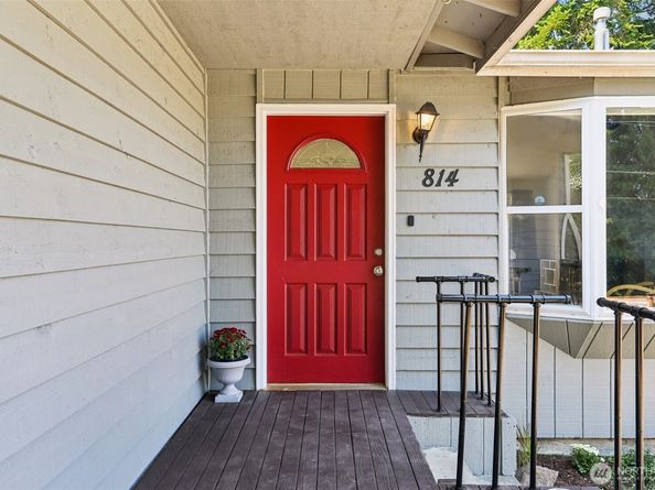 814 S Davies Road, Lake Stevens WA 98258