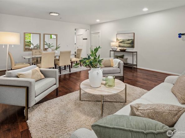 17019 NE 118th Way, Redmond WA 98052