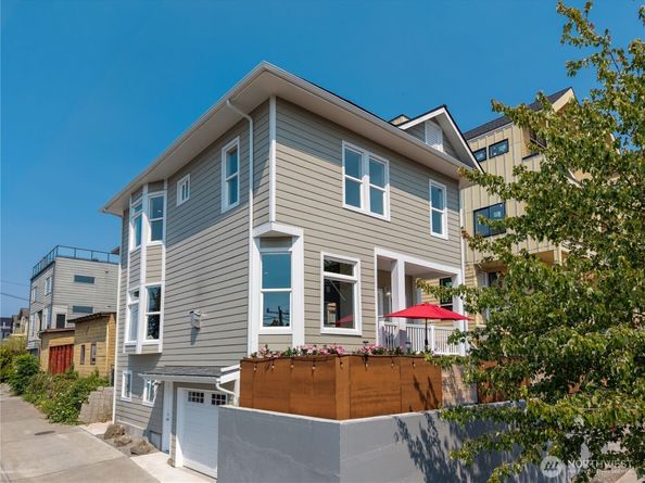 2216 E Fir Street, Seattle WA 98122