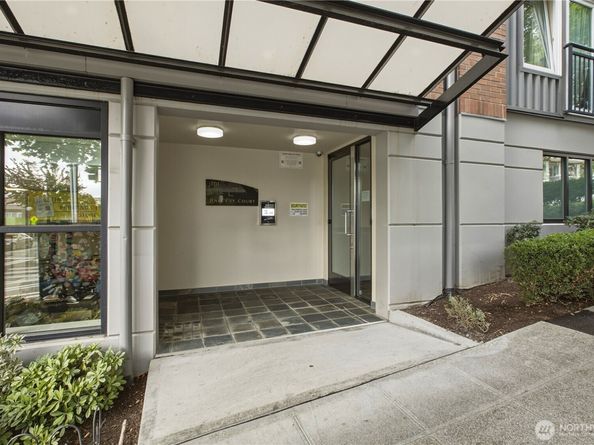 701 1st Avenue N 204, Seattle WA 98109