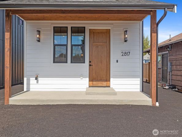 2817 25th Street B, Everett WA 98201