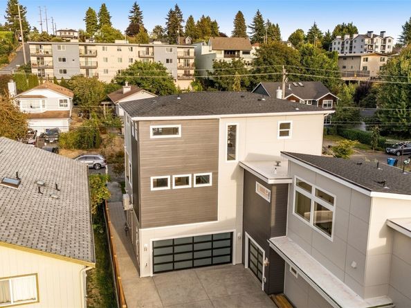 9251 Palatine Avenue N, Seattle WA 98103