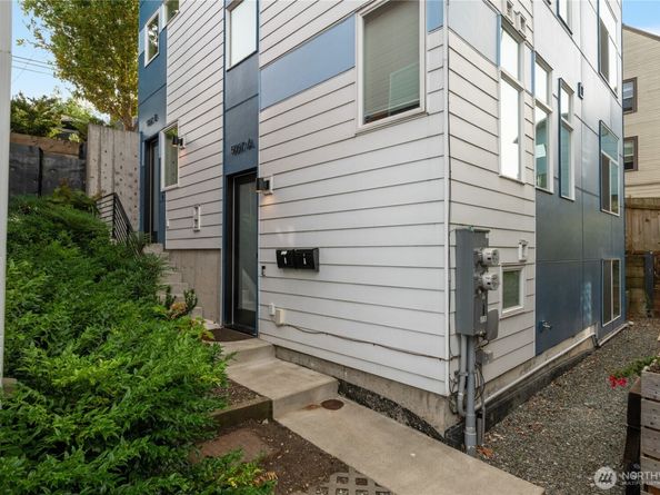 5057 37th Avenue S B, Seattle WA 98118