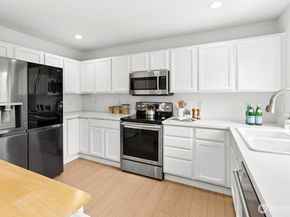 4206 S 137th Street, Tukwila WA 98168