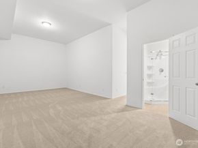 4206 S 137th Street, Tukwila WA 98168