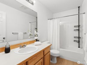4206 S 137th Street, Tukwila WA 98168