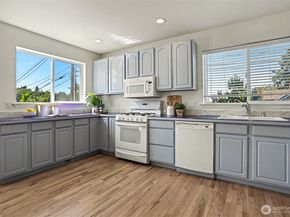 4001 31st Avenue S, Seattle WA 98108