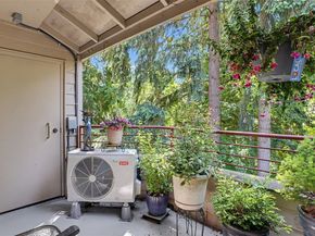1750 152nd Avenue NE C313, Bellevue WA 98007