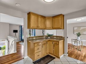 14638 124th Place NE, Woodinville WA 98072