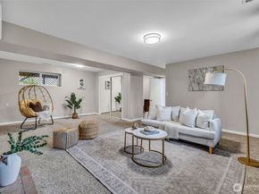 14638 124th Place NE, Woodinville WA 98072