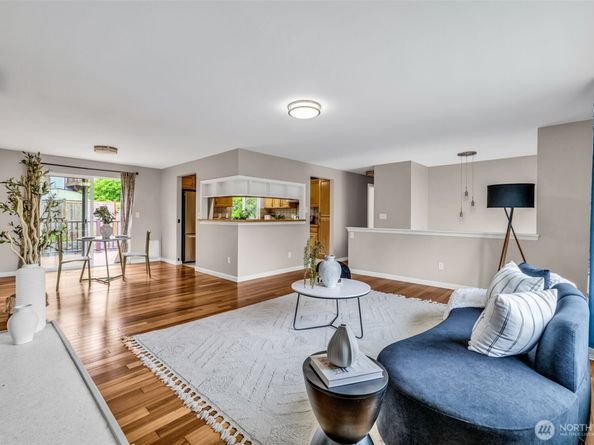 14638 124th Place NE, Woodinville WA 98072