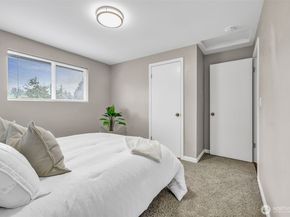 14638 124th Place NE, Woodinville WA 98072