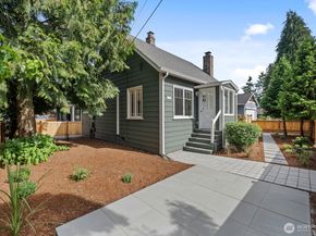 11556 17th Avenue NE, Seattle WA 98125