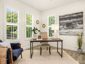2933 NE Marquette Way, Issaquah WA 98029