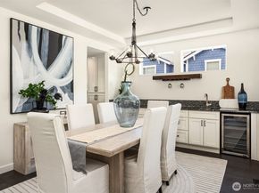 2933 NE Marquette Way, Issaquah WA 98029