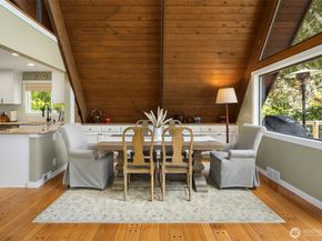 20002 156th Avenue NE, Woodinville WA 98072