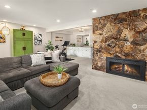 20002 156th Avenue NE, Woodinville WA 98072