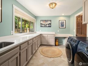 20002 156th Avenue NE, Woodinville WA 98072
