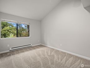 7639 SE 29th Street, Mercer Island WA 98040