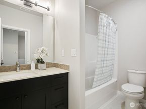 1058 Cabin Creek Lane SW, Issaquah WA 98027